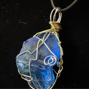 Artistic Blue Glass pendant wire wrapped beach sea glass Necklace 5544 y